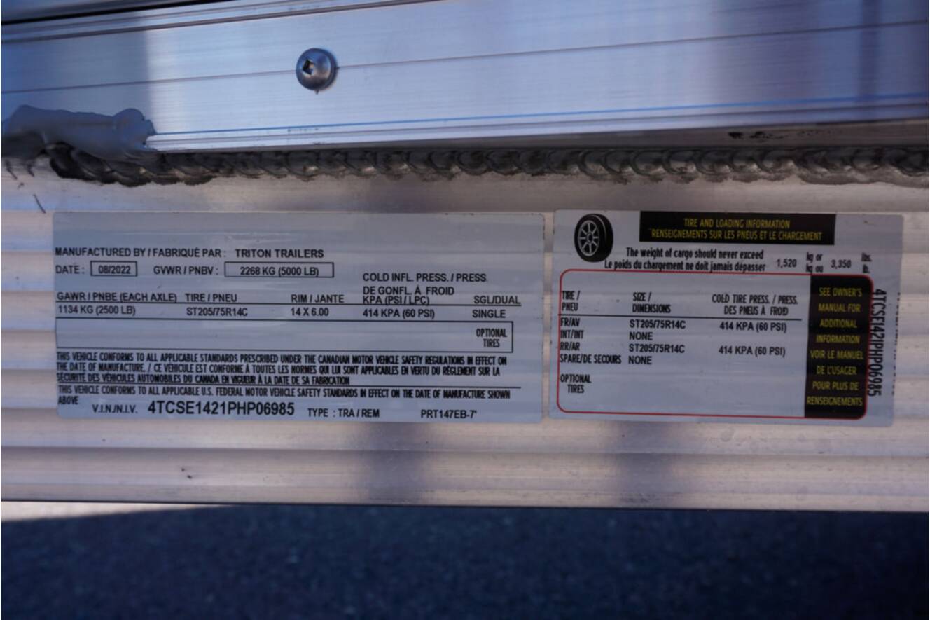 A photo of this 2023 Triton Trailers Snowmobile Prestige Series PR-147