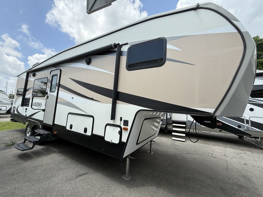 2015 Keystone LAREDO in lexington KY