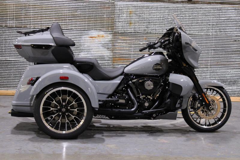 2026 Harley-Davidson STREET GLIDE 3 LIMITED LIMITED in Texarkana, TX