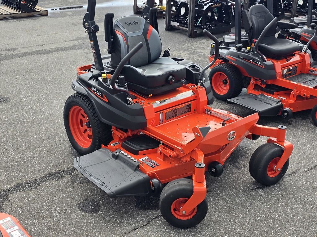 Kubota Zero-Turn Mowers Z422KWNC-54 in Hastings, FL