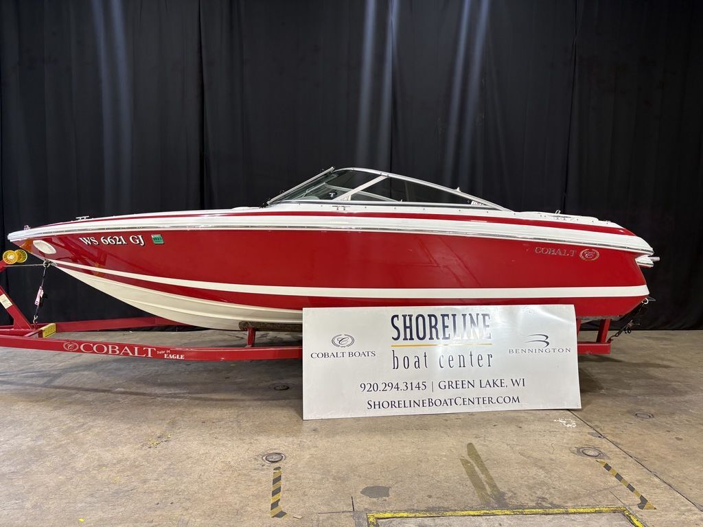 2002 Cobalt Boats 206 in green lake WI