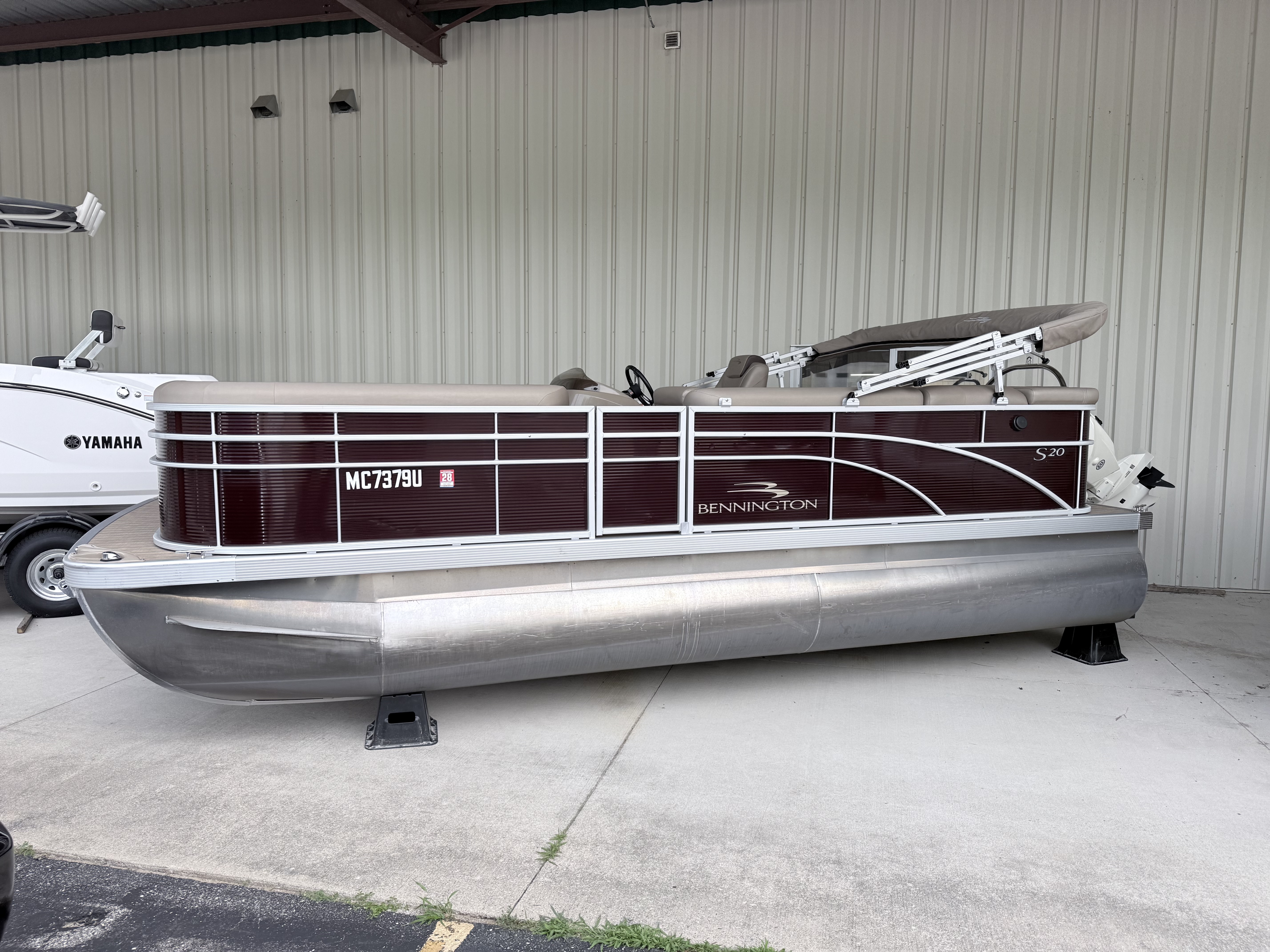 2020 Bennington 20SSL in green lake township MI