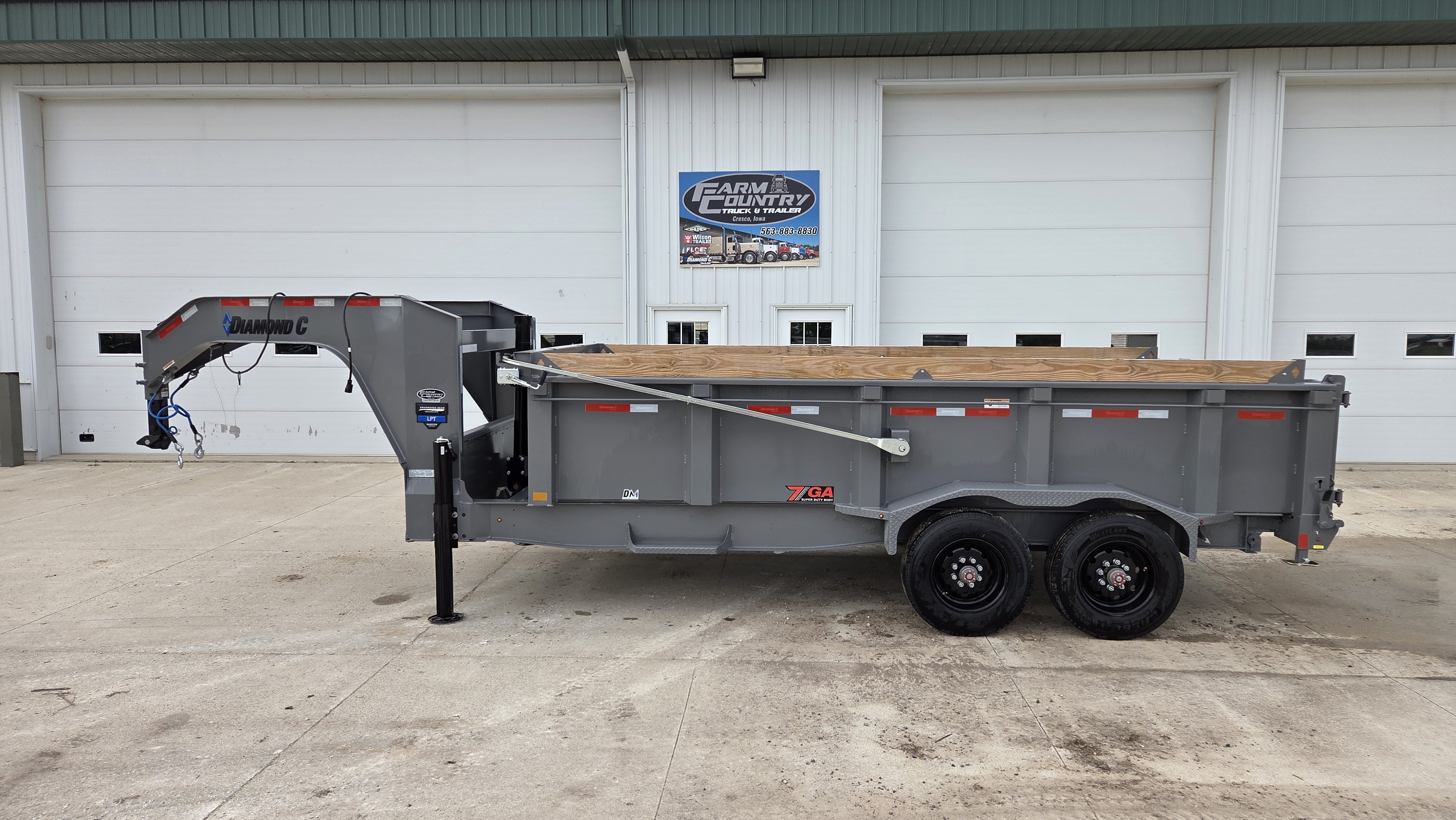 2026 Diamond C Trailers LPT210 16FT DUMP in Cresco, IA