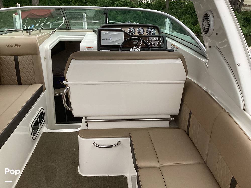 2016 Sea Ray 260 Sundancer in spring lake MN