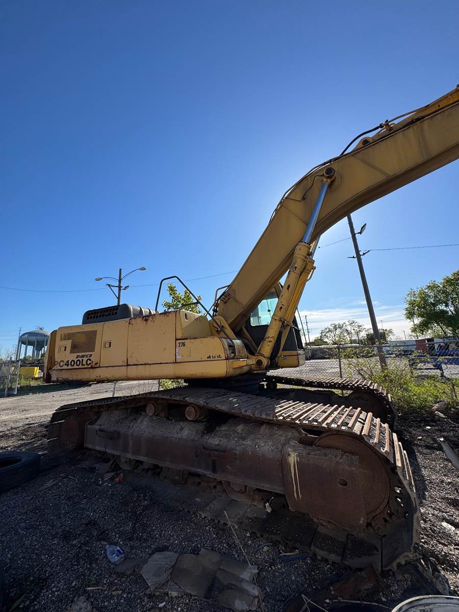 1997 Komatsu PC400LC in Belleville, MI
