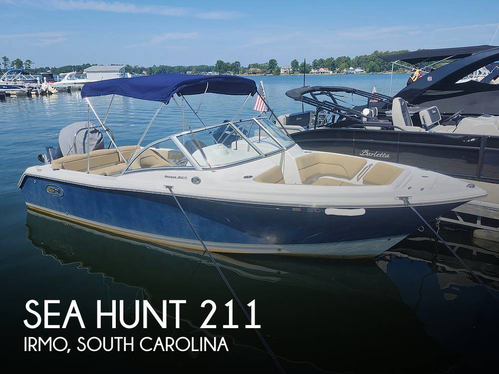 2017 Sea Hunt Escape 211 LE 28 in irmo SC