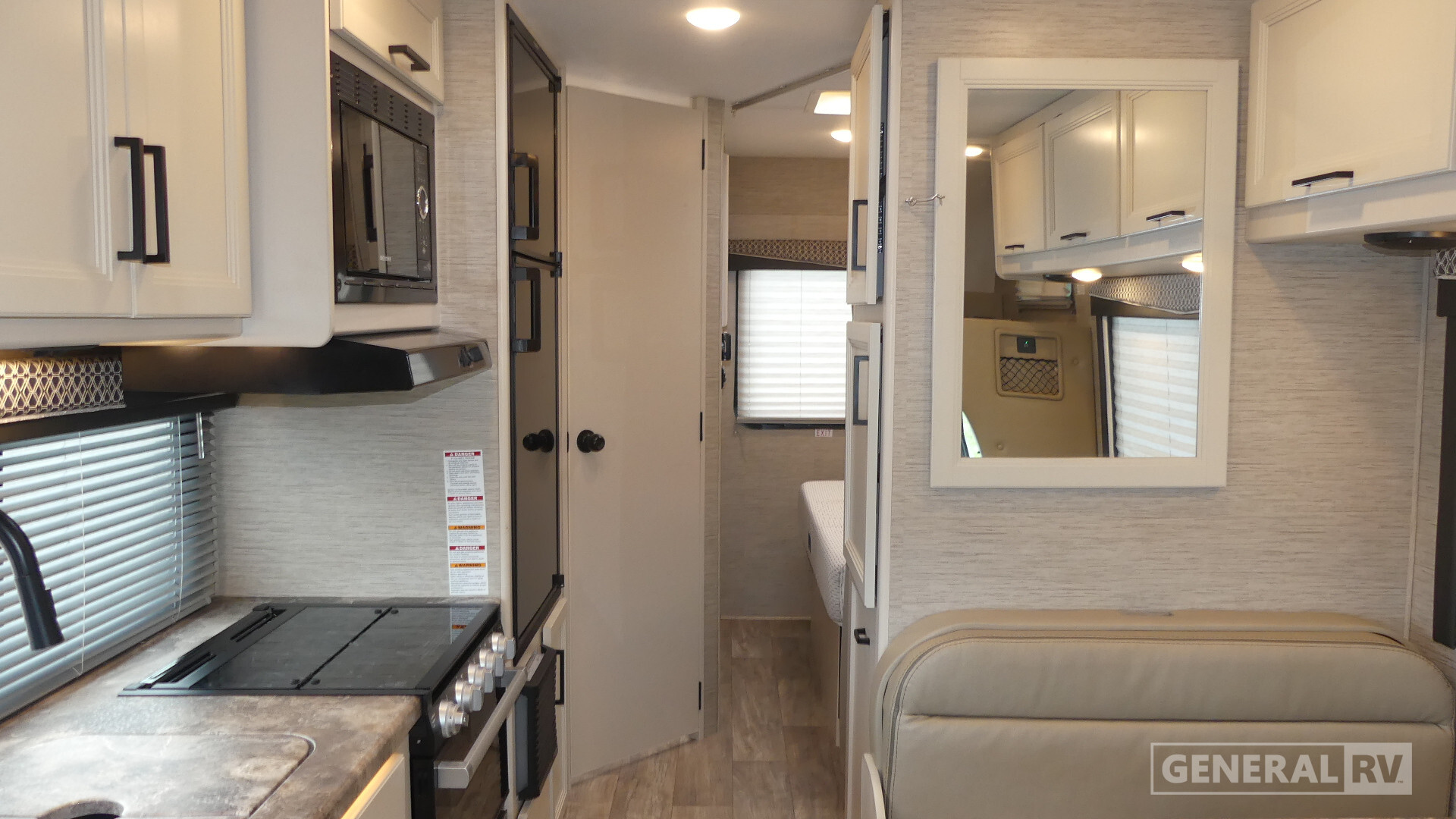 2023 Thor Motor Coach CHATEAU 22B in ashland VA