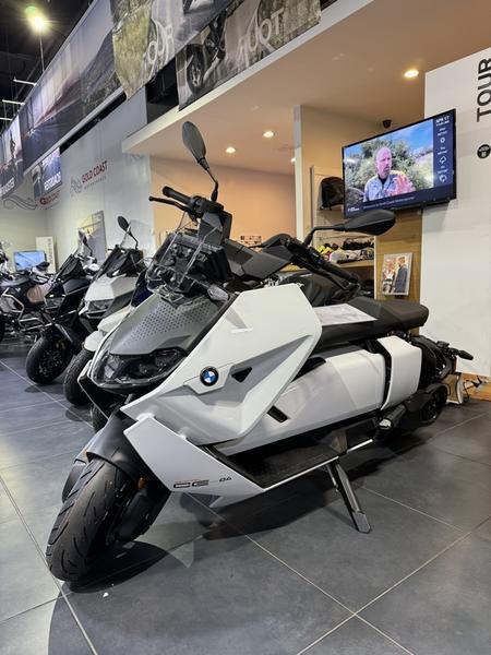 2023 BMW CE 04 04 in Great Neck, NY