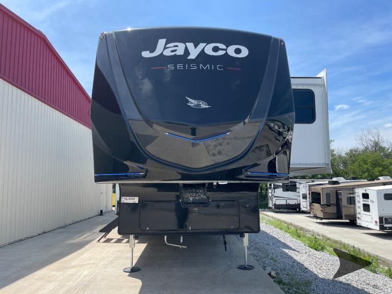 2026 Jayco Seismic 395 in roca NE
