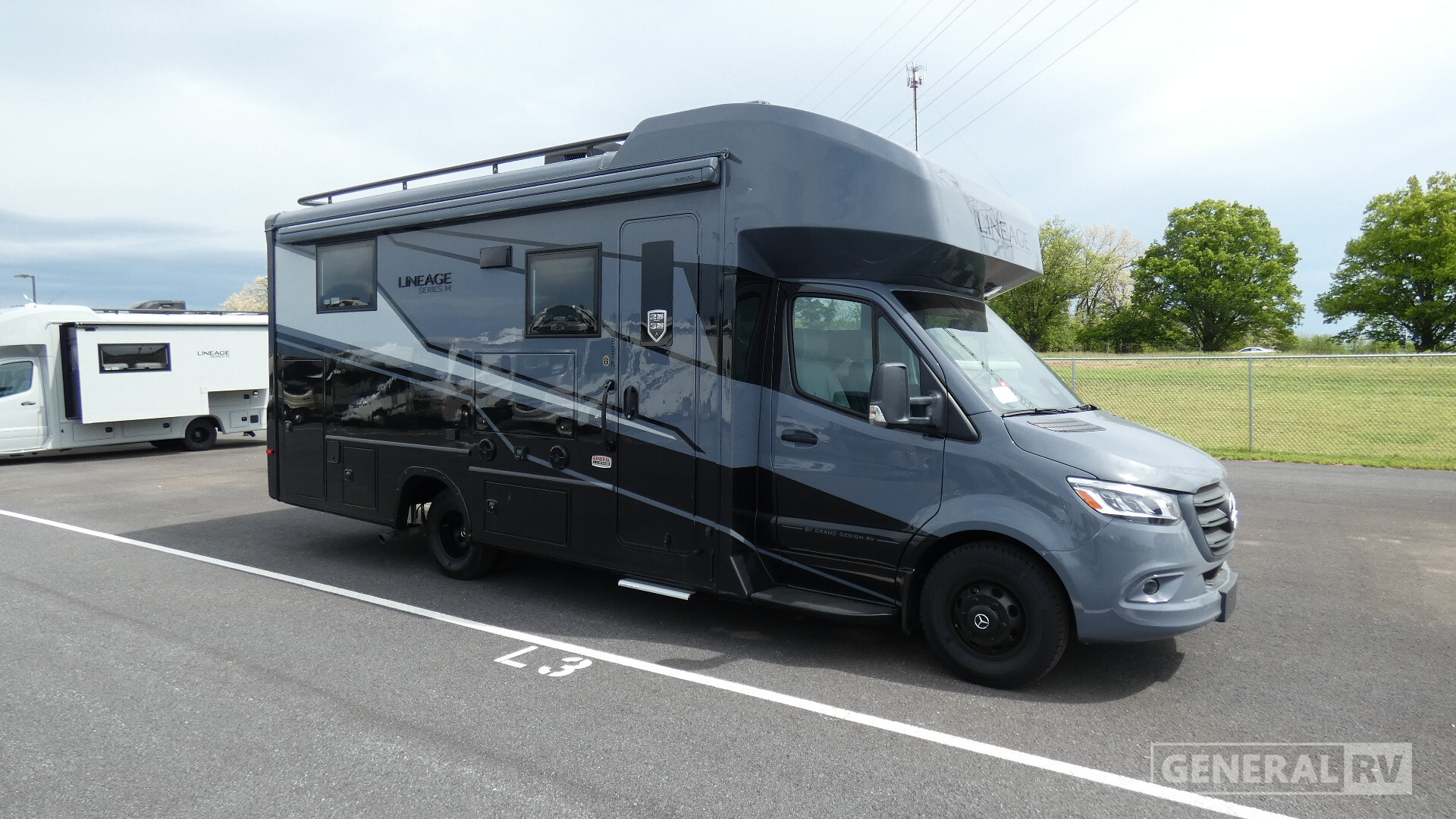 2026 Grand Design LINEAGE SERIES M 25TK in elizabetown PA