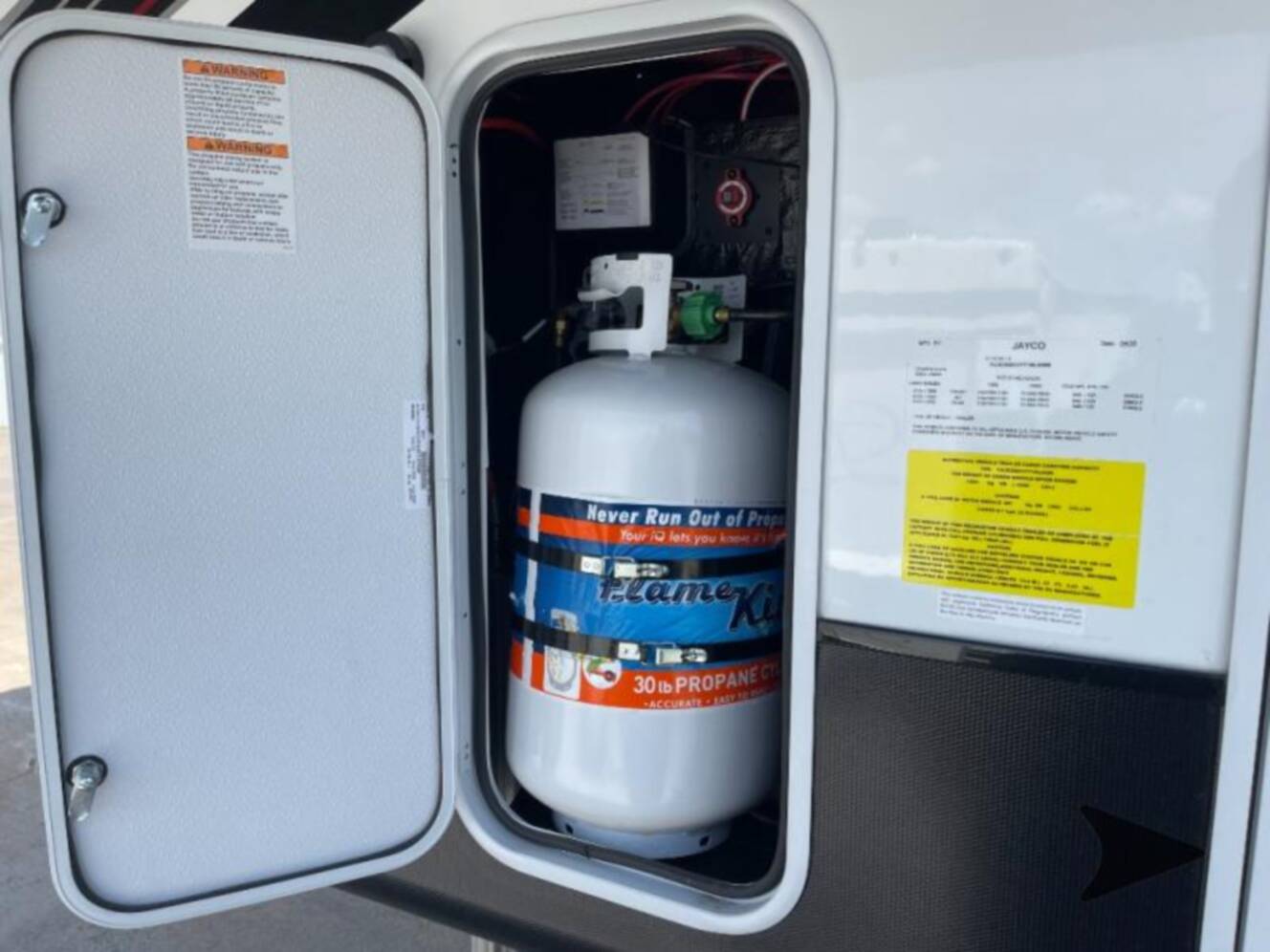 A photo of this 2026 Jayco Seismic 395