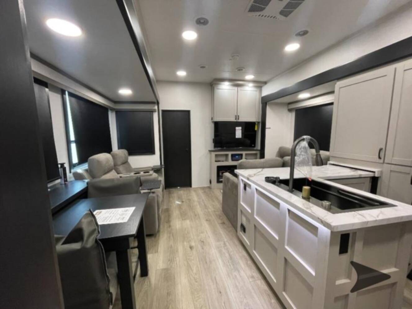 A photo of this 2026 Jayco Seismic 395