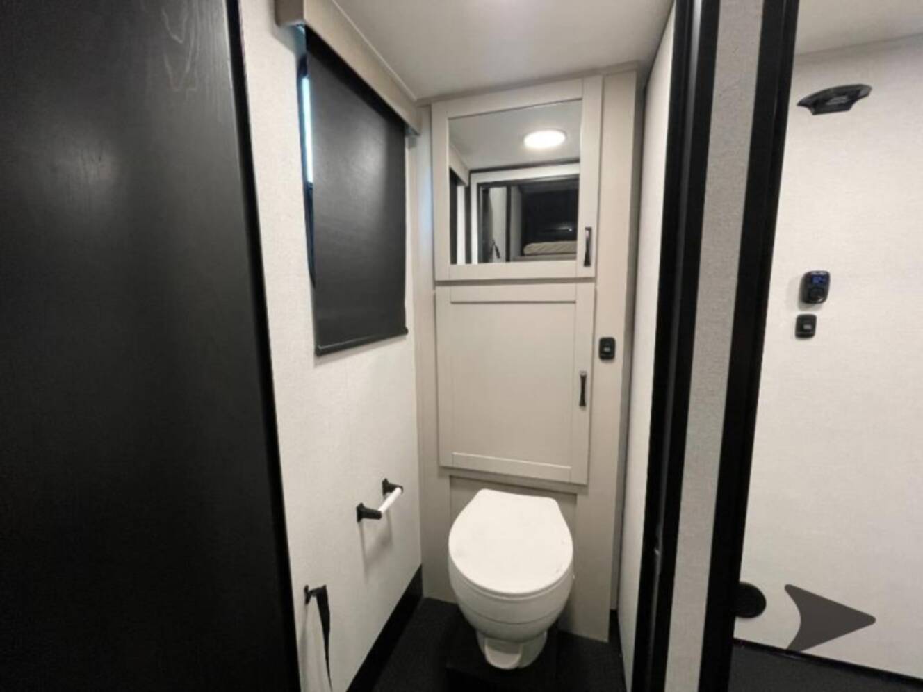 A photo of this 2026 Jayco Seismic 395