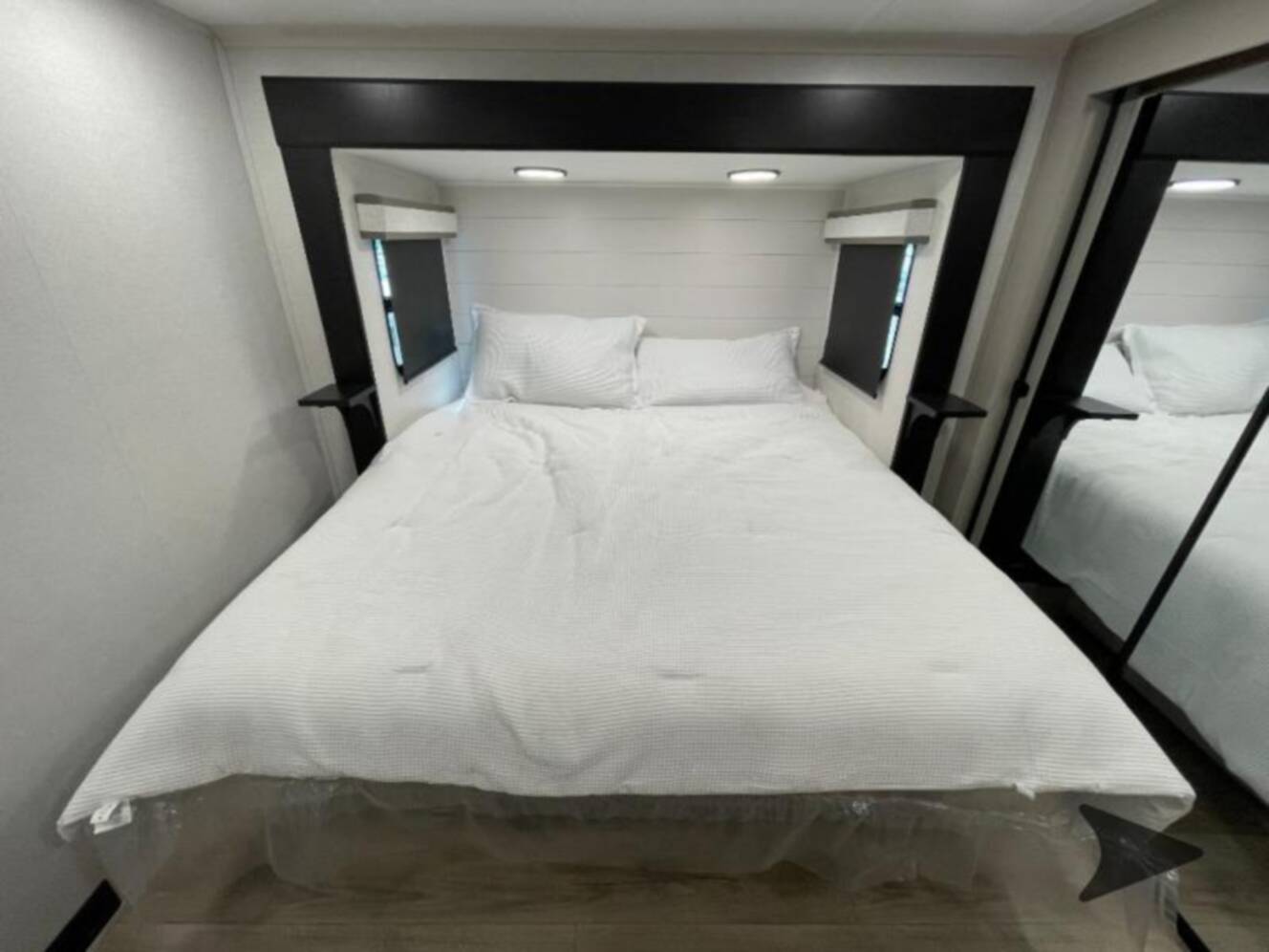 A photo of this 2026 Jayco Seismic 395