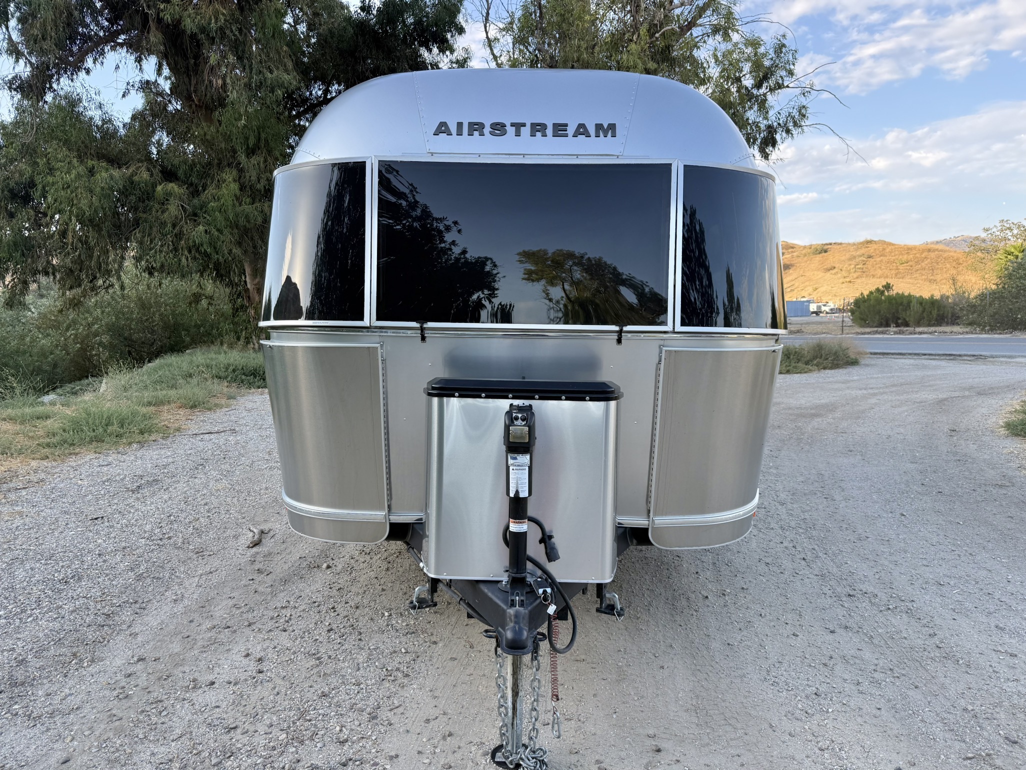 2022 Airstream CARAVEL 19CB in simi valley CA