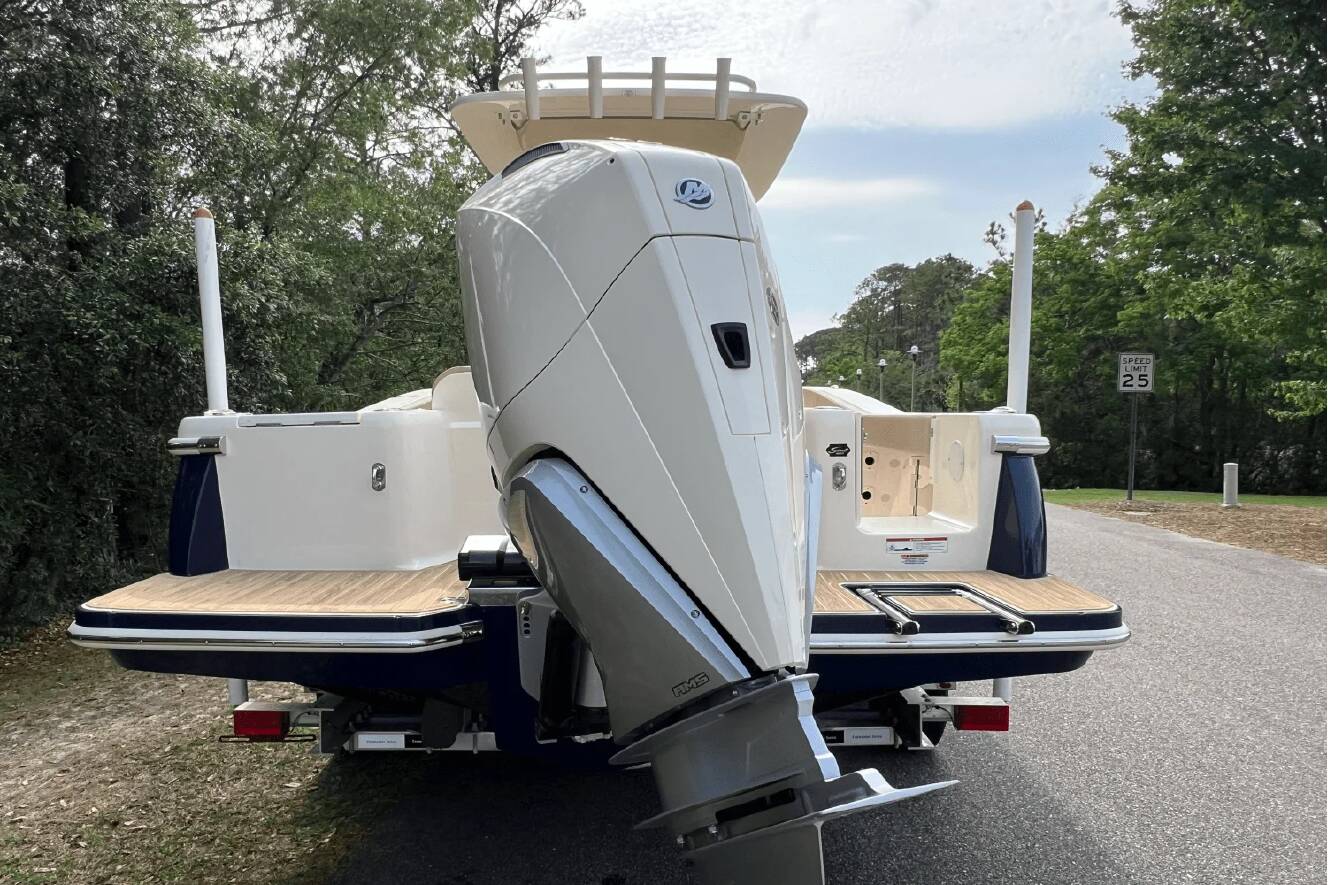 A photo of this 2025 Scout 240 XSF
