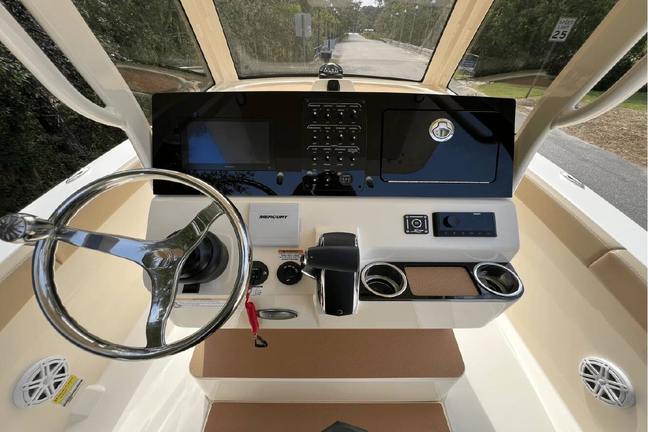 A photo of this 2025 Scout 240 XSF
