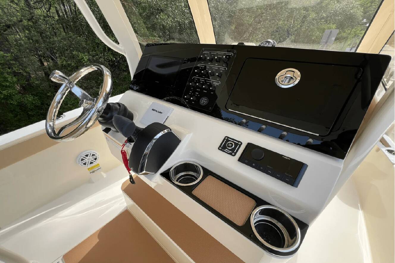 A photo of this 2025 Scout 240 XSF