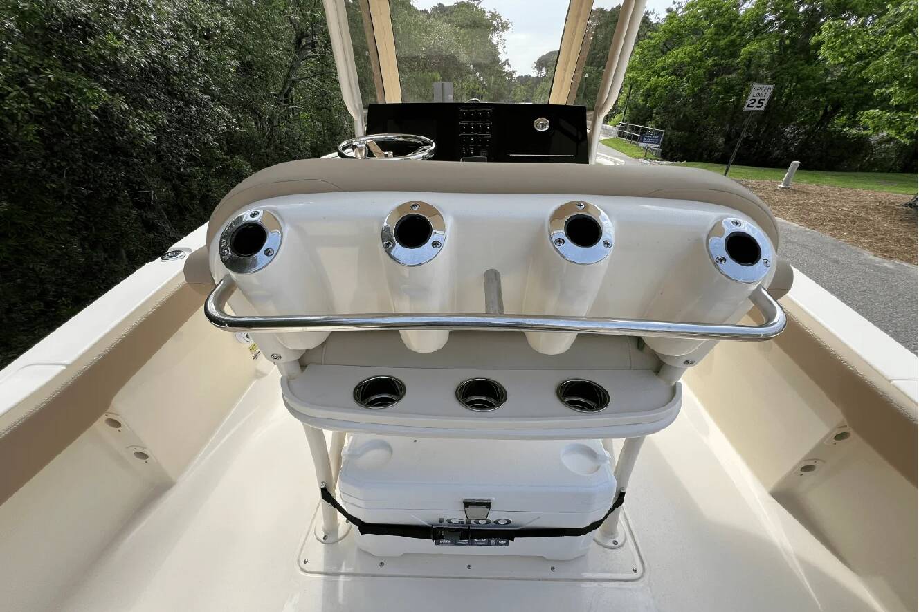 A photo of this 2025 Scout 240 XSF
