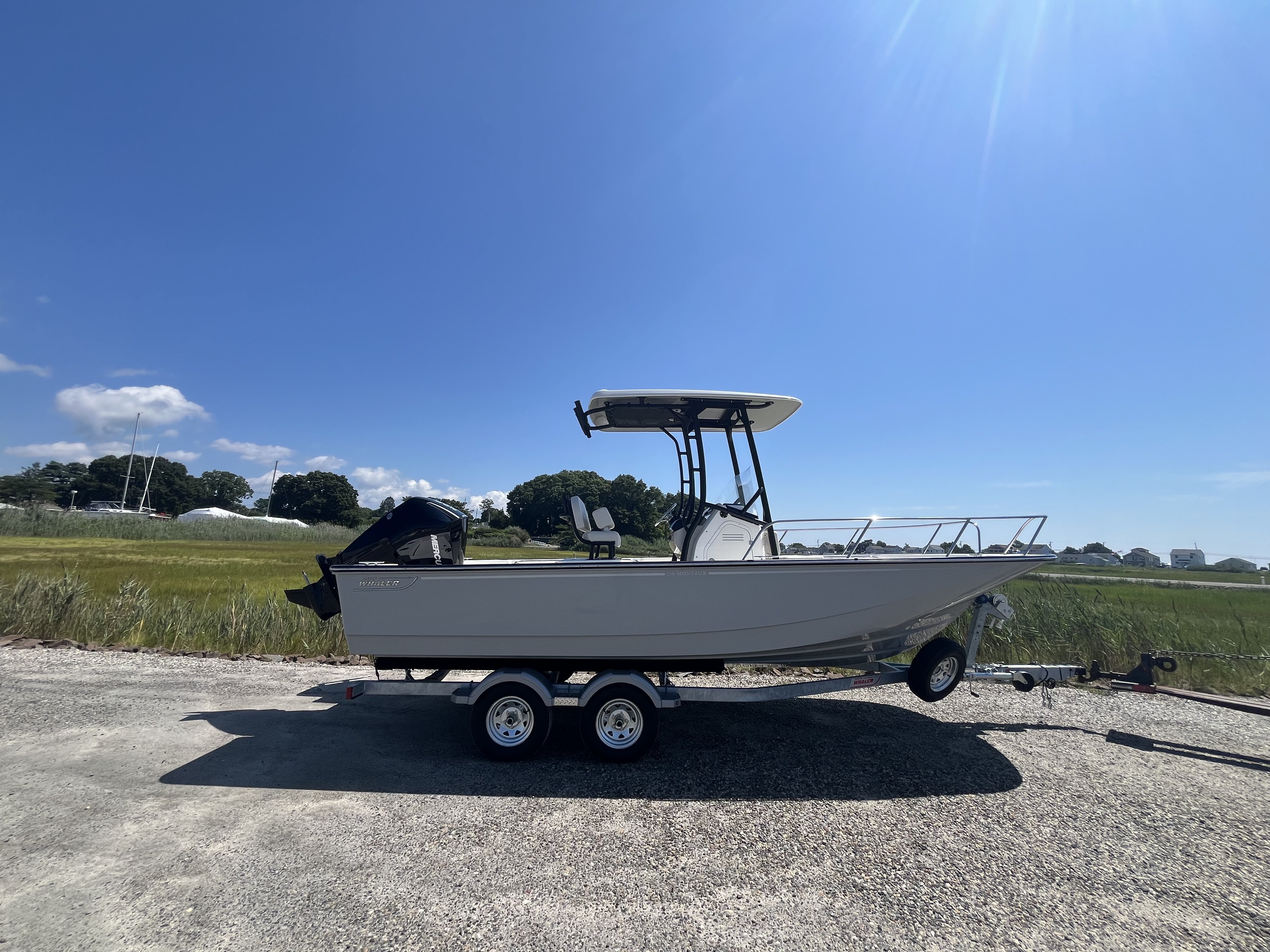2027 Boston Whaler 210 Montauk in westbrook CT