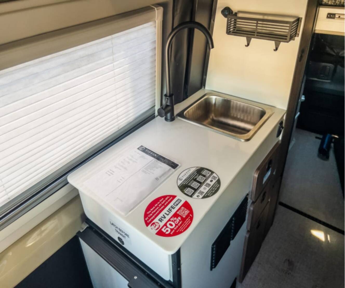 A photo of this 2026 Tiffin TIFFIN GH1-SE-BENCH