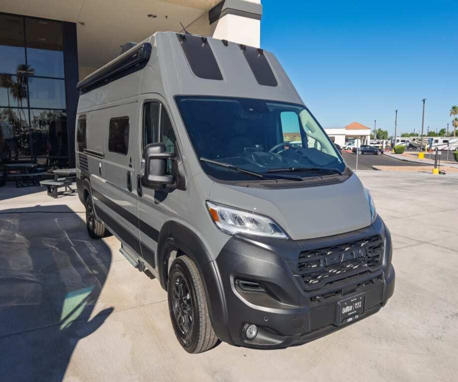 2026 Grand Design LINEAGE SERIES VP LVP1 in mesa AZ