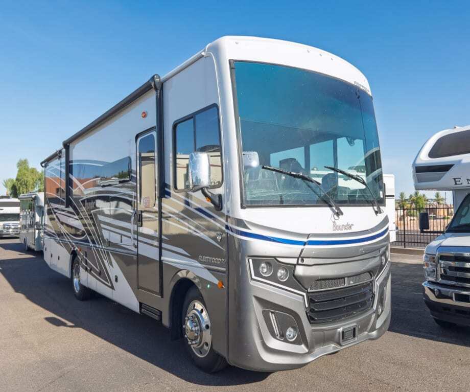 2026 Fleetwood BOUNDER 33C in phoenix AZ