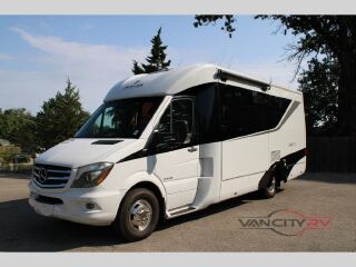 2016 LEISURE TRAVEL UNITY U24FX
