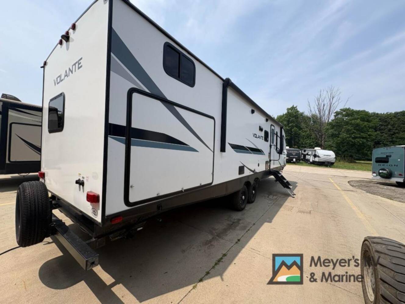 A photo of this 2022 Crossroads Rv Volante 34BH