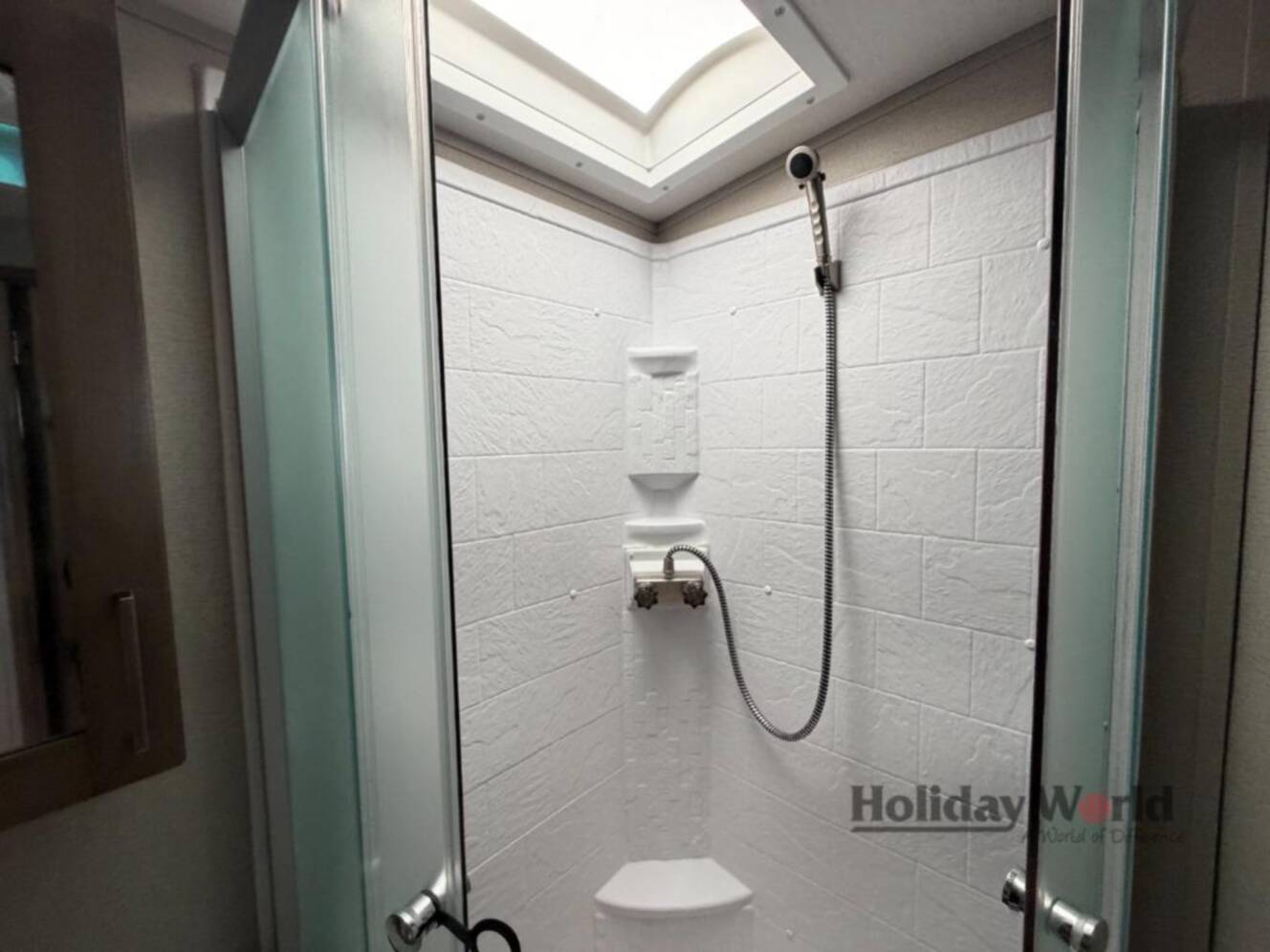 A photo of this 2021 Grand Design Imagine 3250BH