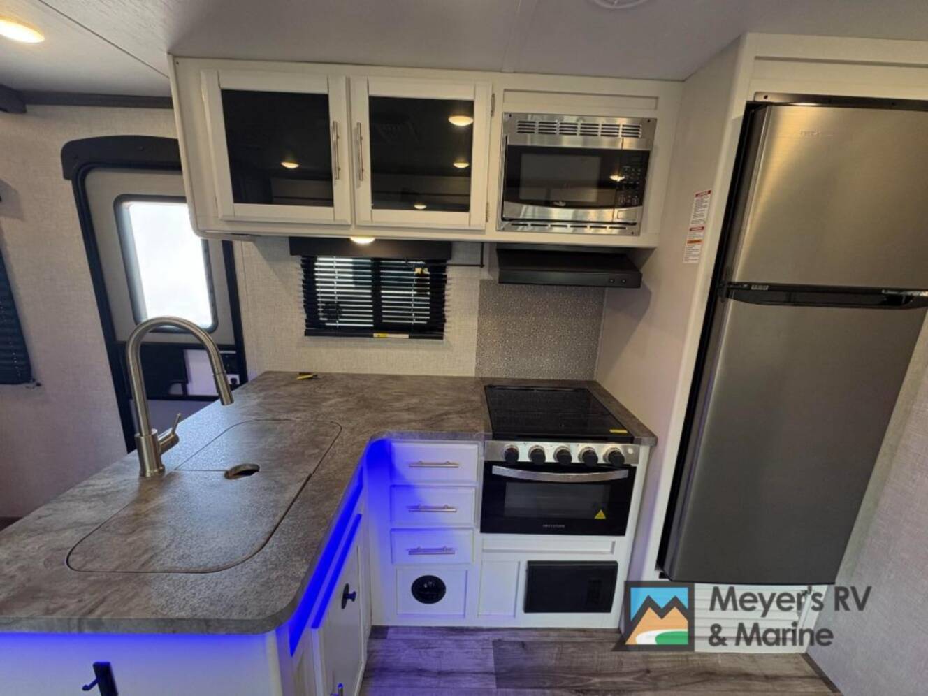 A photo of this 2022 Crossroads Rv Volante 34BH