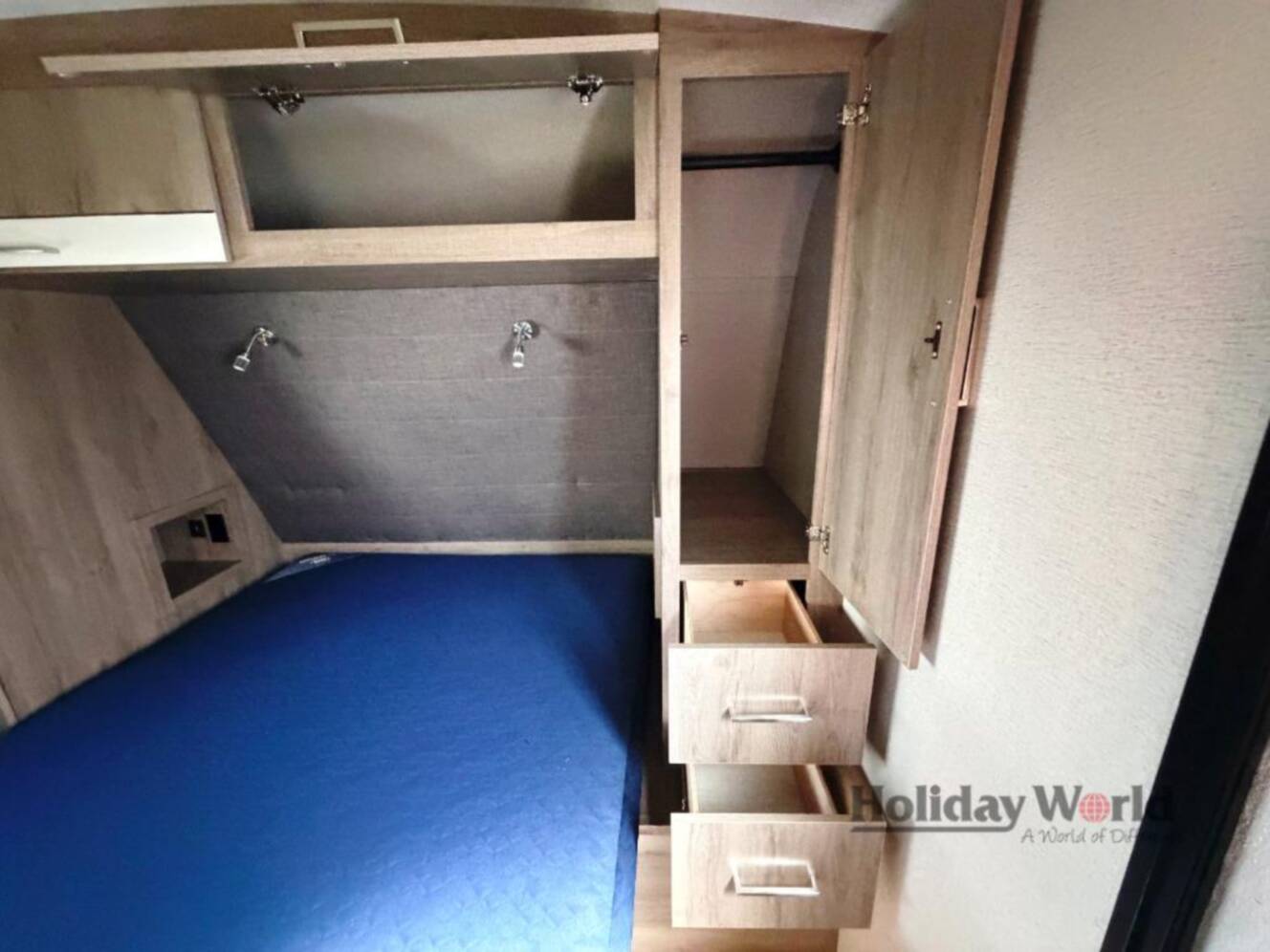 A photo of this 2021 Grand Design Imagine 3250BH