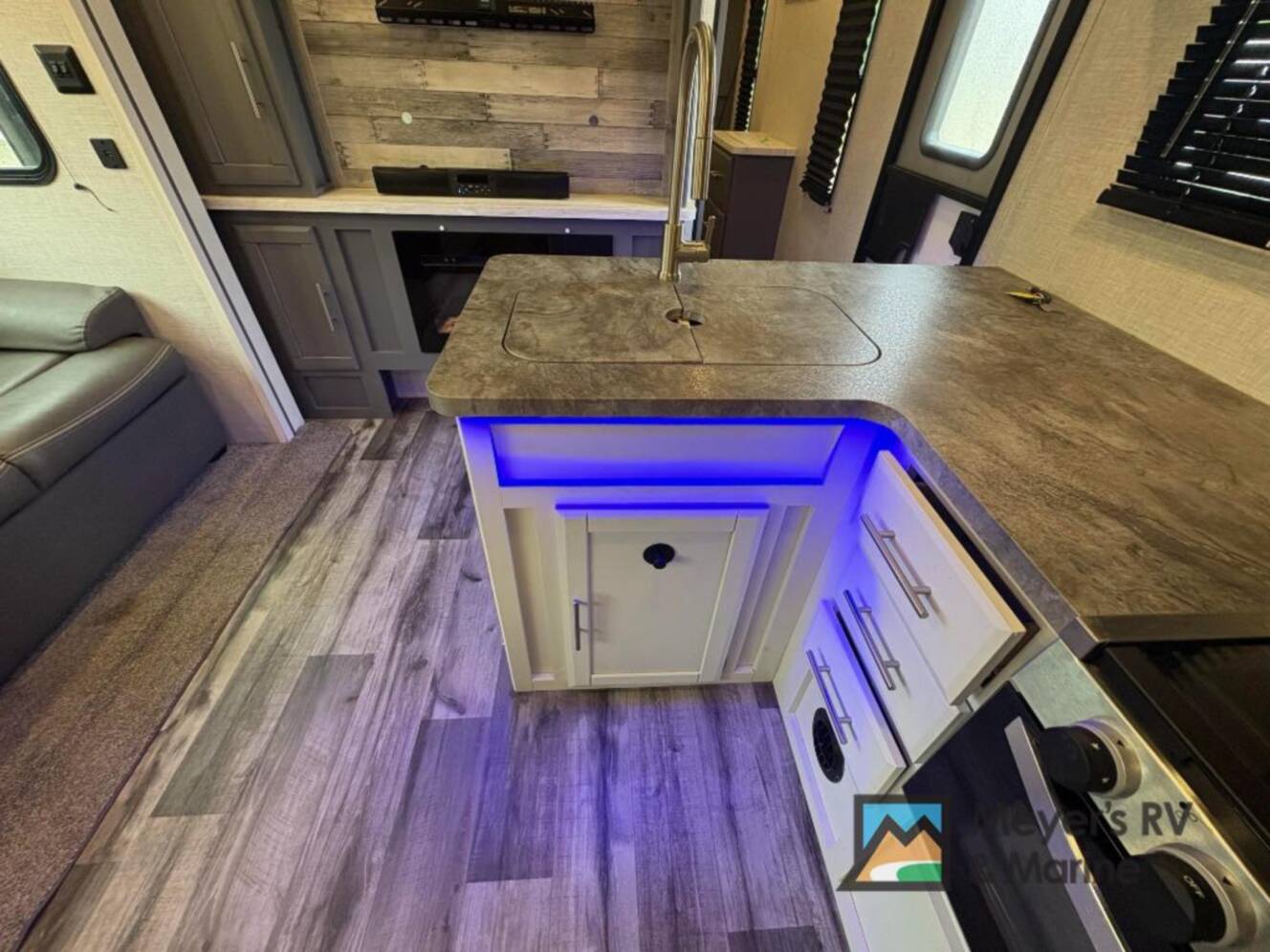 A photo of this 2022 Crossroads Rv Volante 34BH