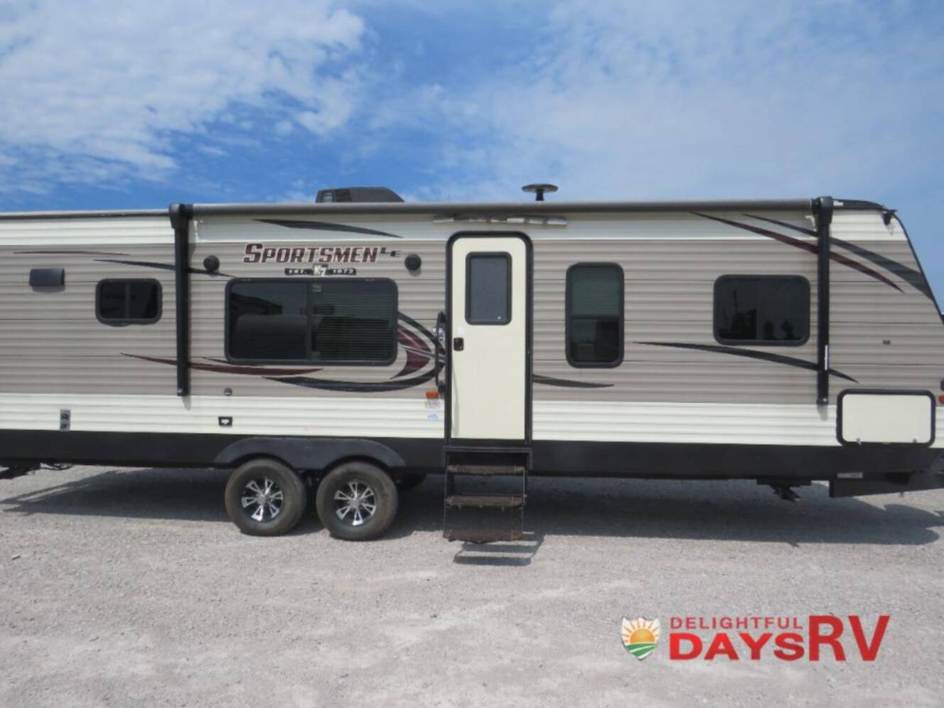 A photo of this 2019 Kz Sportsmen LE 291RKLE