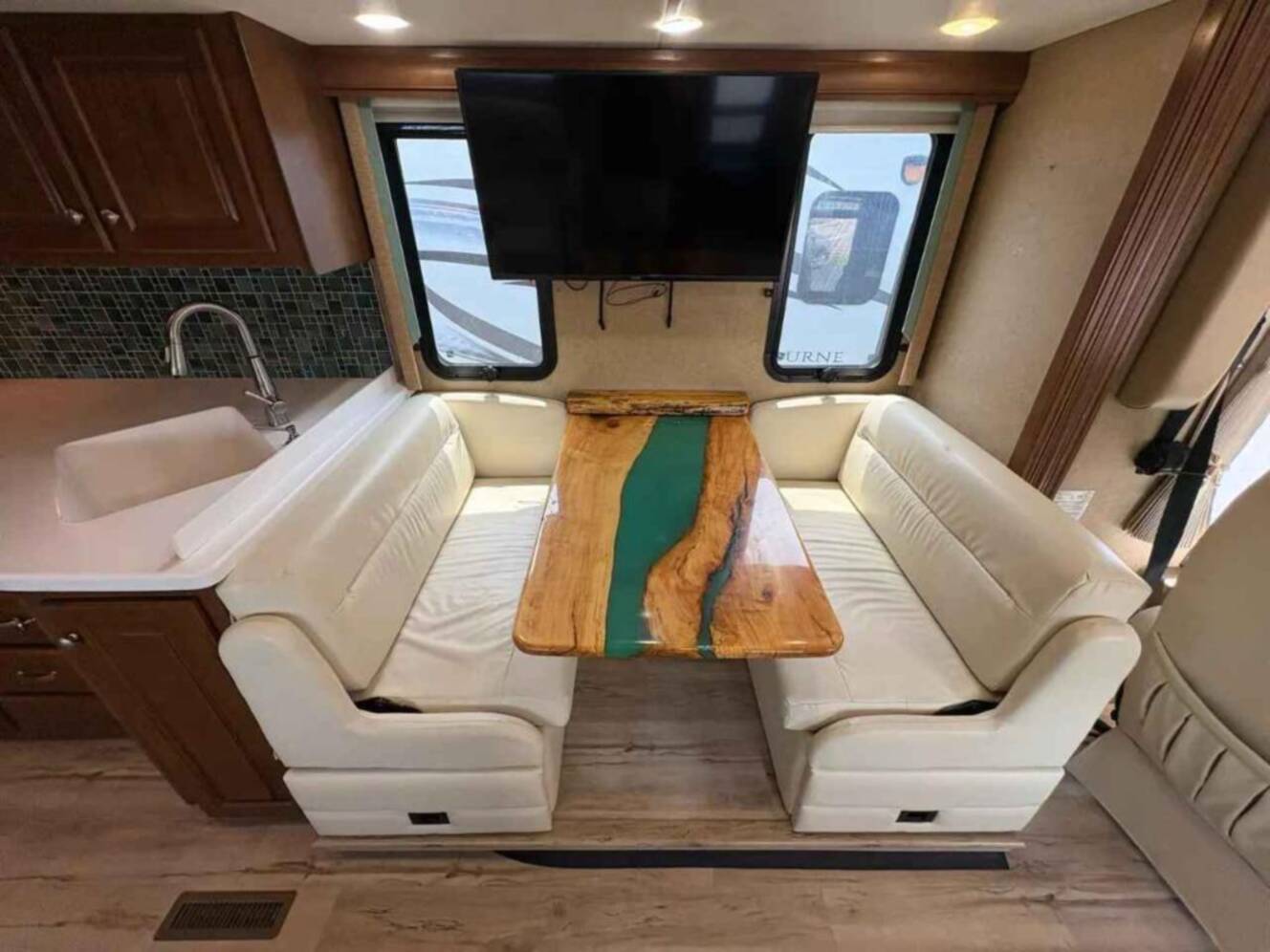 A photo of this 2014 Thor Motor Coach Palazzo 33 2
