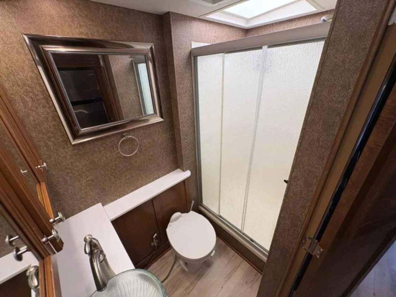 A photo of this 2014 Thor Motor Coach Palazzo 33 2
