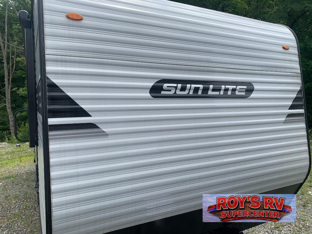 2026 Sunset Park Rv Sun Lite 25TH Travel Trailer Toy Hauler RV