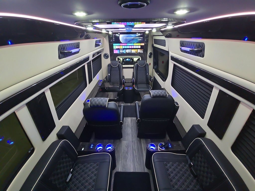 2026 Ultimate Toys LIMO OB in loveland OH