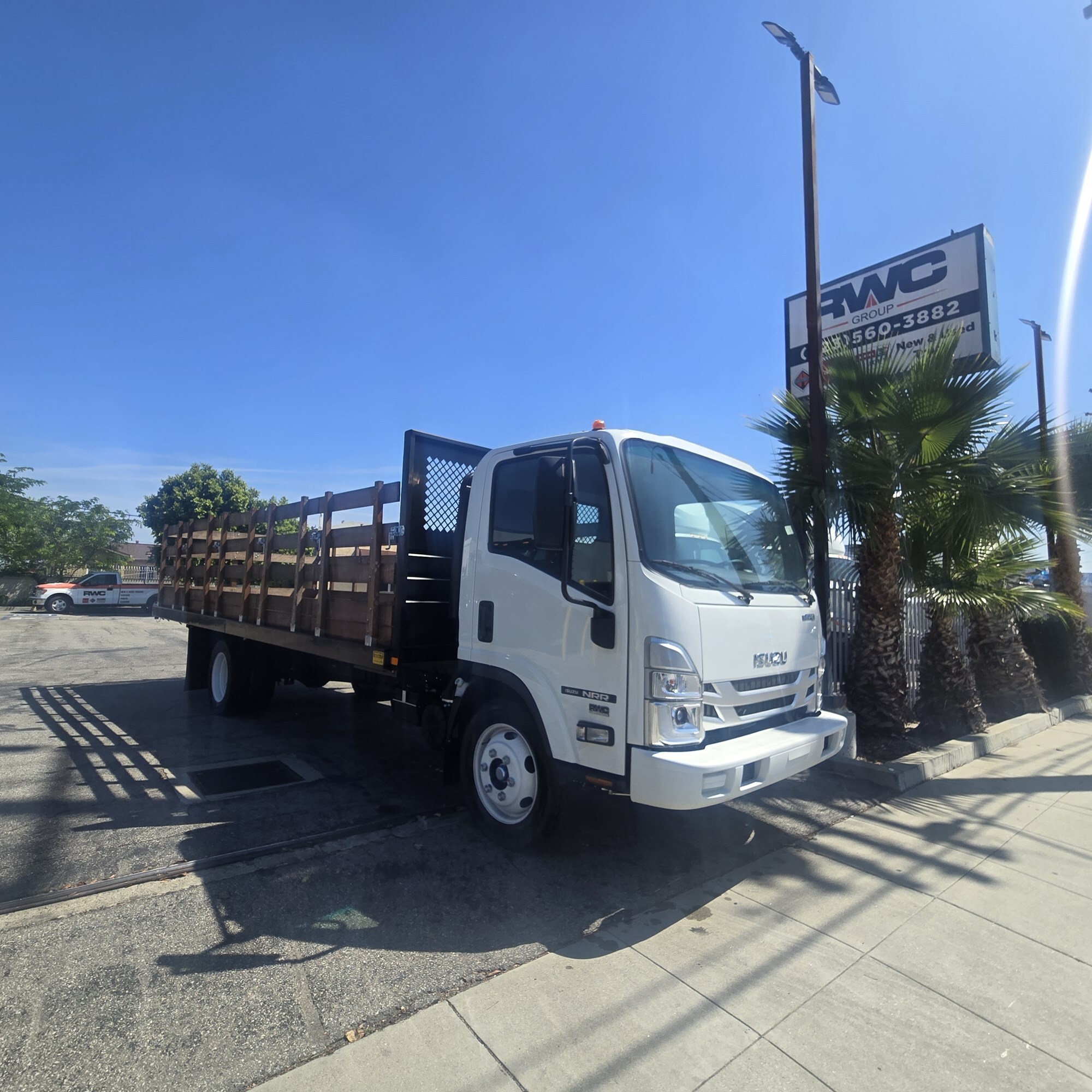 2024 ISUZU NRR in Huntington Park, CA