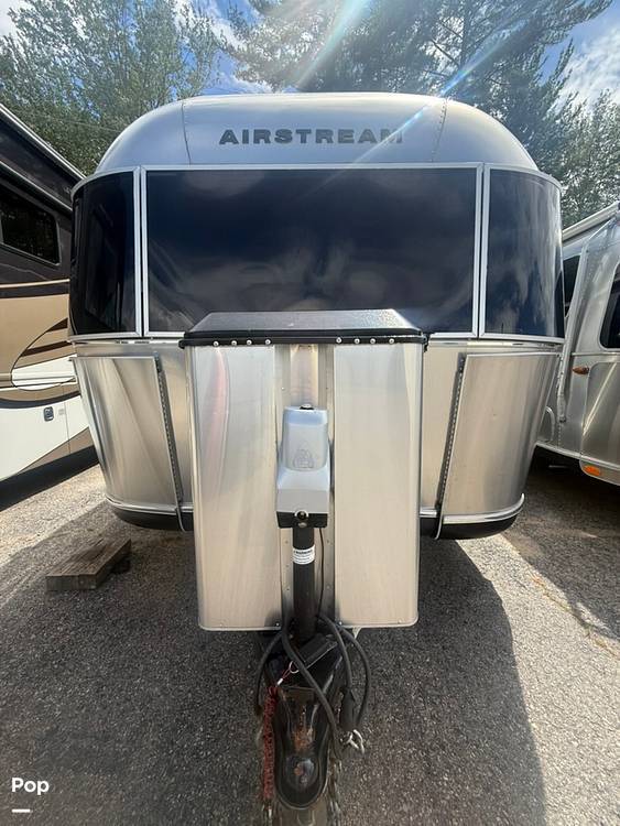 2017 Airstream Classic 30 in lebanon ME