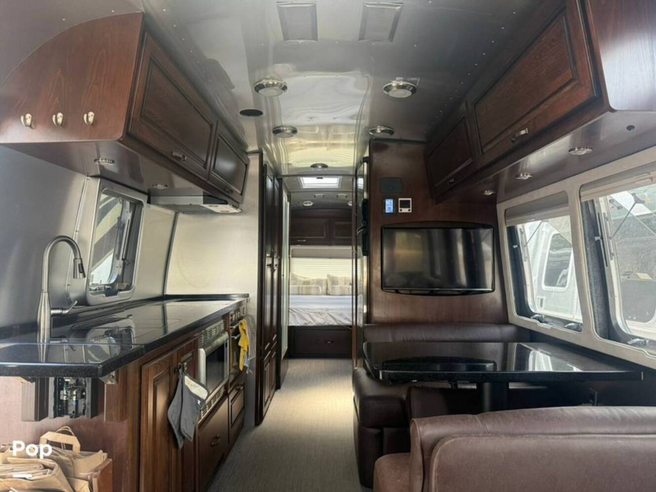 A photo of this 2017 Airstream Airstream Classic 30