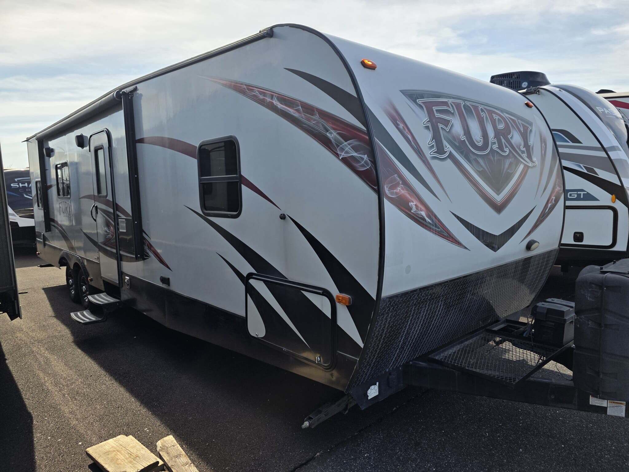 2016 Prime Time Fury 3012X RV
