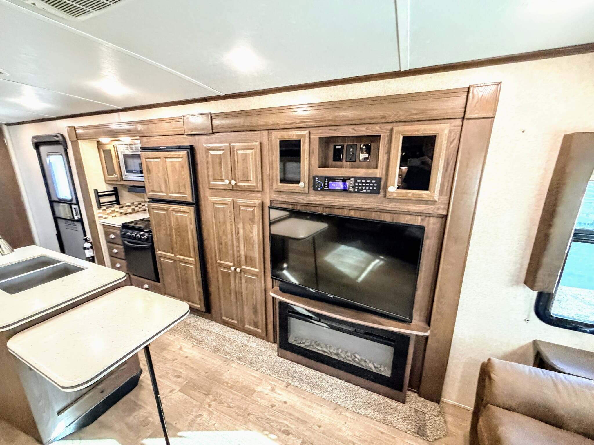 View more photos of this listing