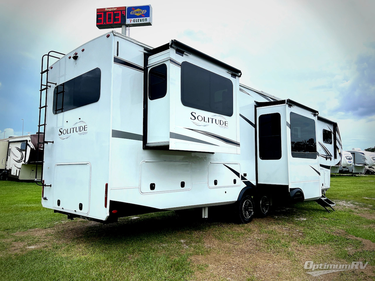 2023 Grand Design Solitude 376RD / 376RD-R in bushnell FL