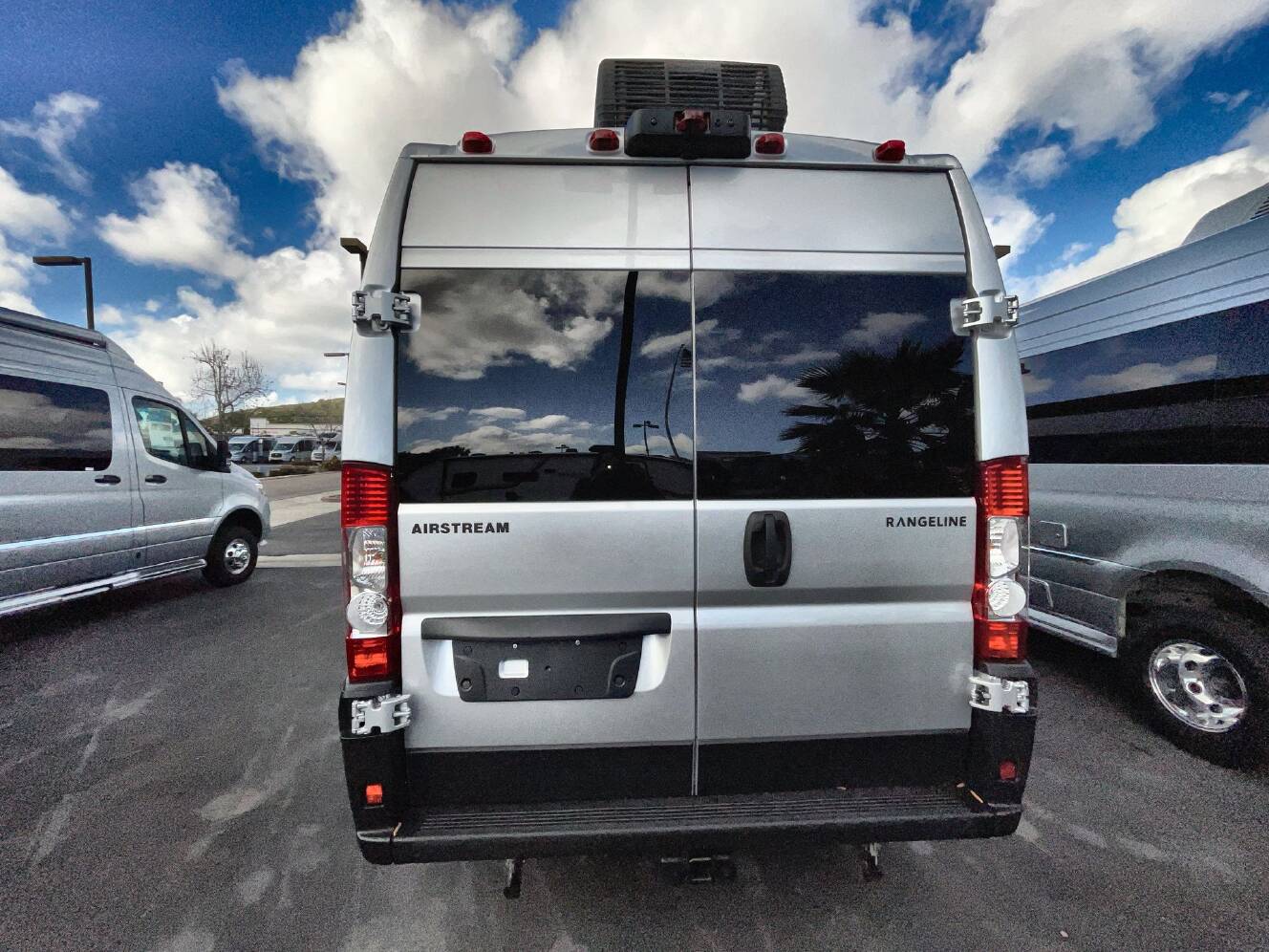 A photo of this 2026 Airstream Rangeline Rangeline