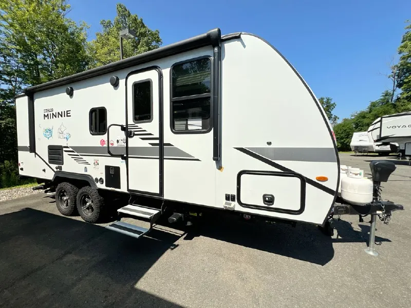 2022 Winnebago Micro Minnie 2306BHS