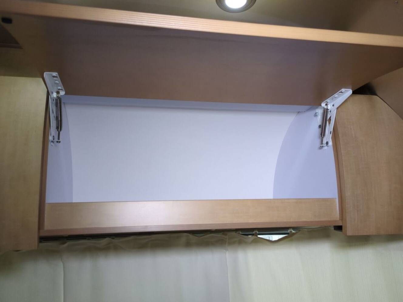 A photo of this 2016 Airstream Flying Cloud 20FB