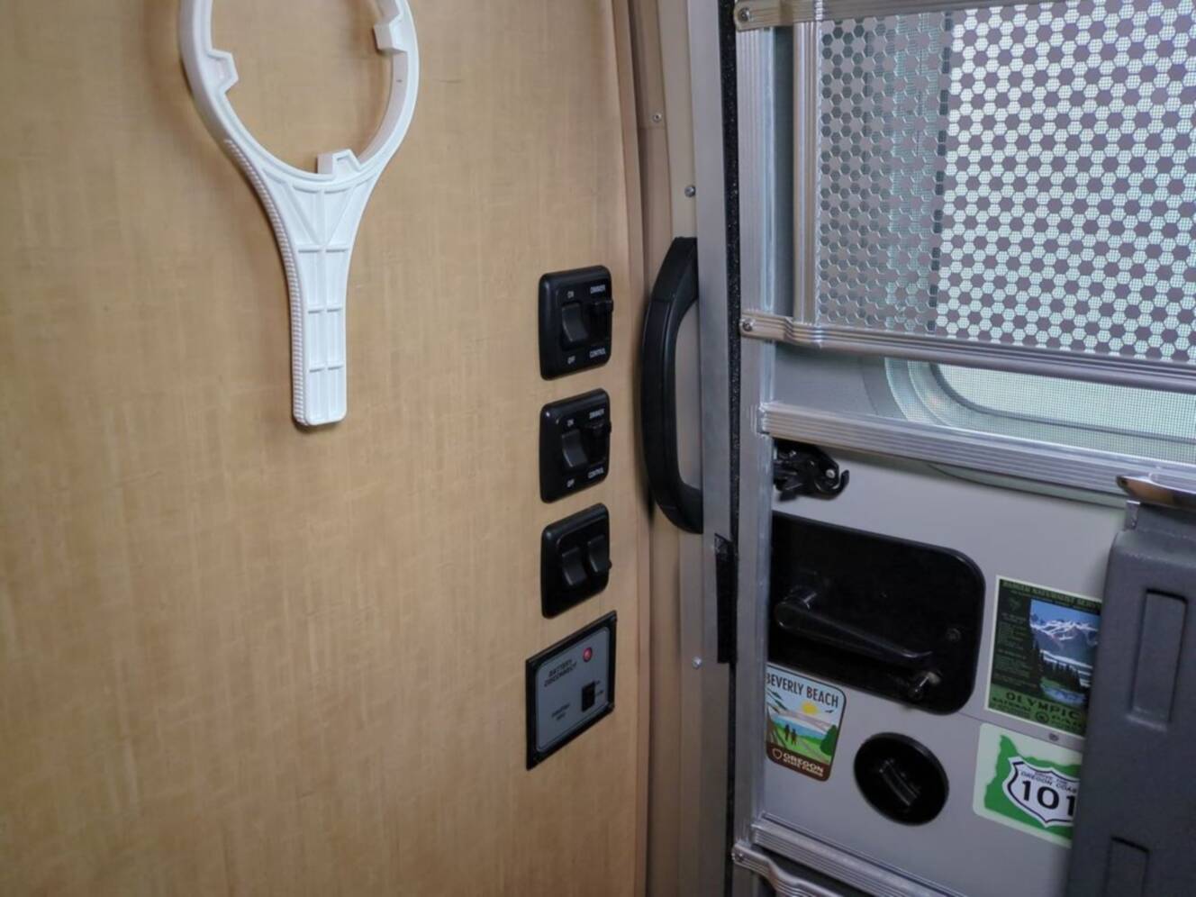 A photo of this 2016 Airstream Flying Cloud 20FB