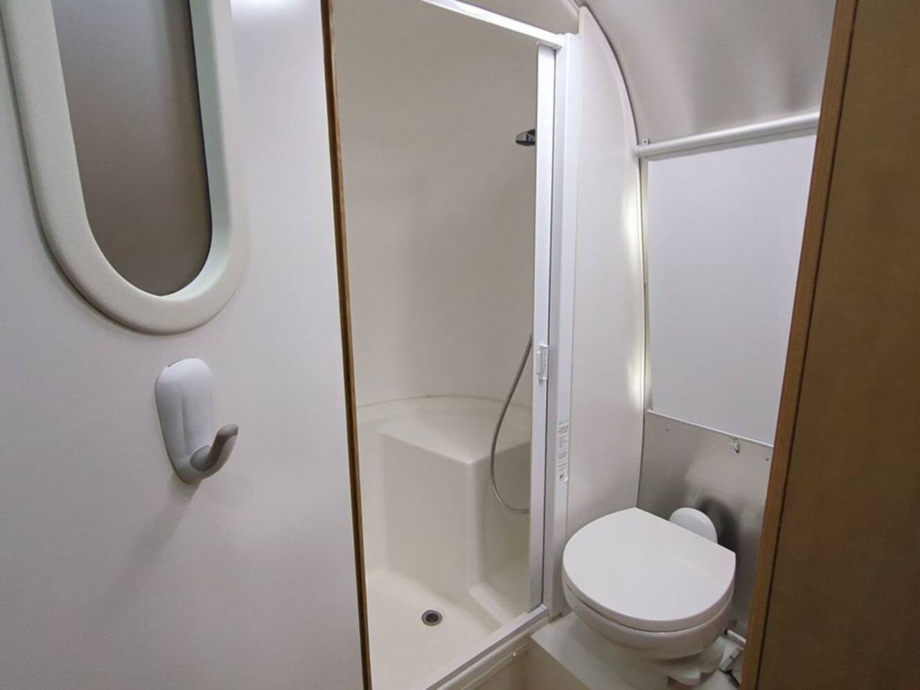 A photo of this 2016 Airstream Flying Cloud 20FB