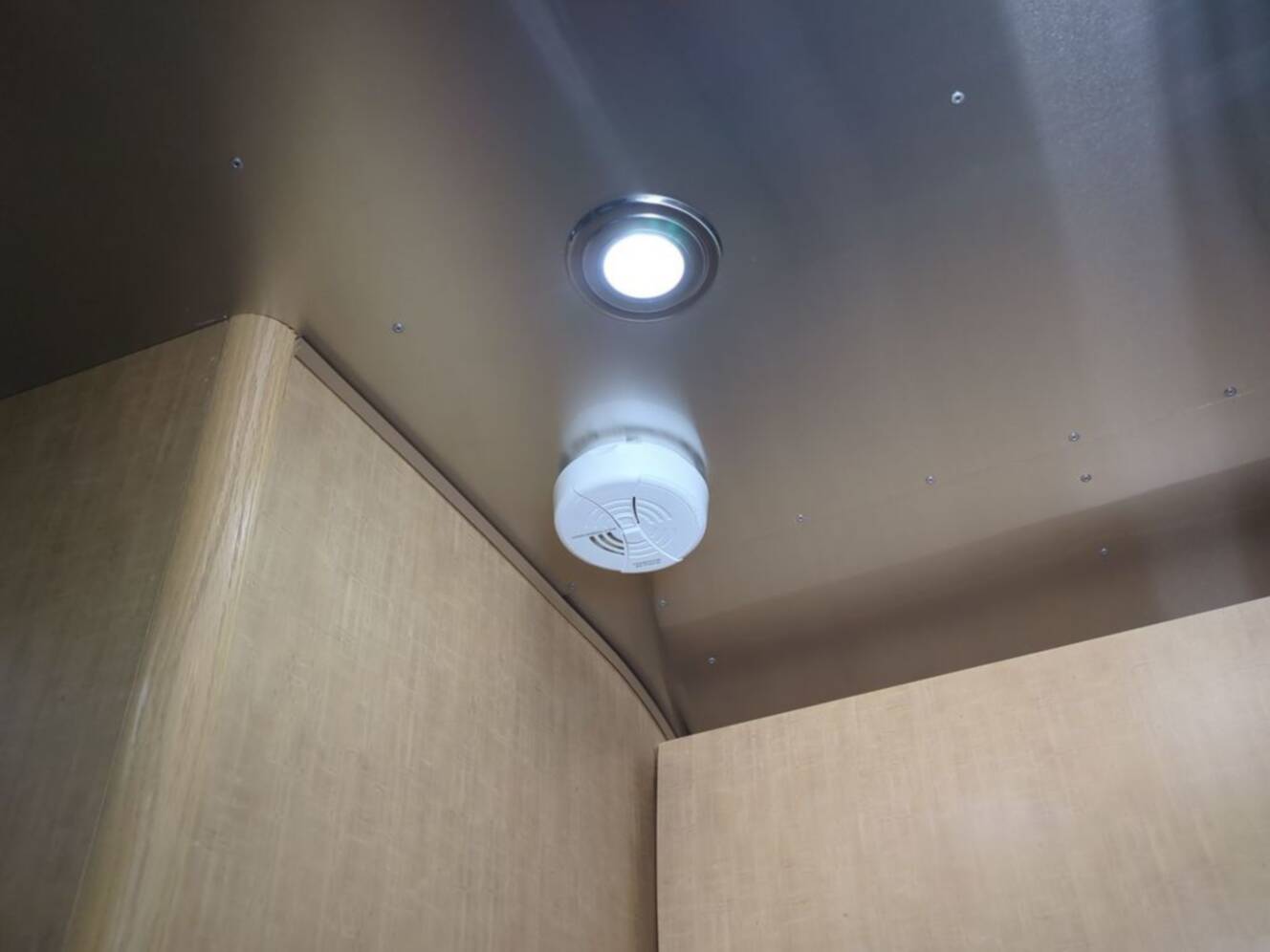 A photo of this 2016 Airstream Flying Cloud 20FB